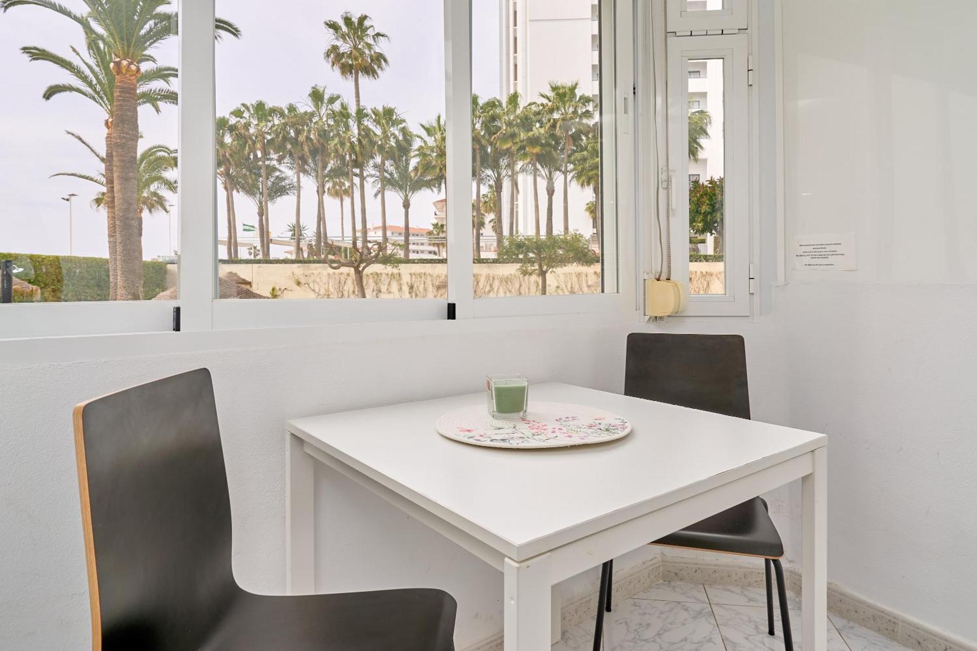 Comfortable Studio Apt Nerja Exteriör bild